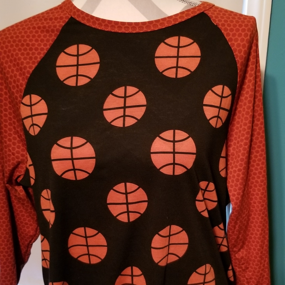 NWOT, LULAROE RANDY WITH BASKETBALLS
